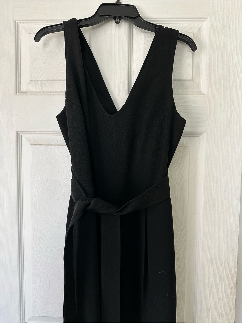 Club Monaco Black V-Neck Sleeveless Wrap Jumpsuit